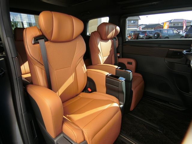 TOYOTA VELLFIRE  HYBRID 2026 Image 31