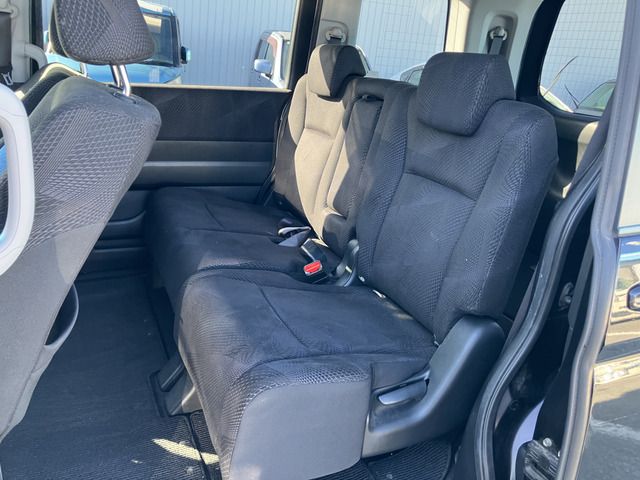 HONDA STEPWAGON SPADA 2011 Image 31