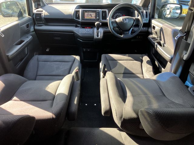 HONDA STEPWAGON SPADA 2011 Image 31