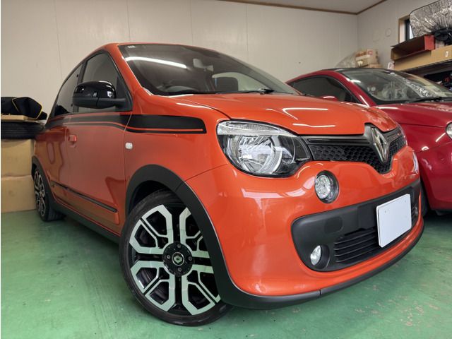 RENAULT TWINGO 2018 Image 31