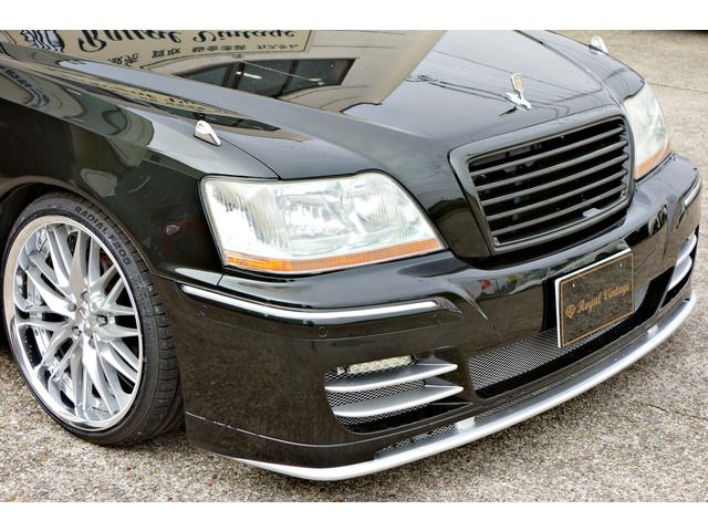 TOYOTA CROWN MAJESTA 2001 Image 31