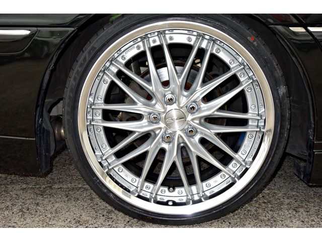 TOYOTA CROWN MAJESTA 2001 Image 31