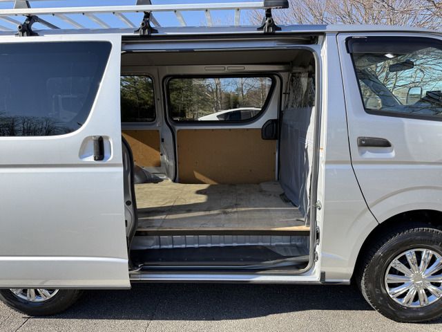 TOYOTA HIACE VAN 4WD 2014 Image 31