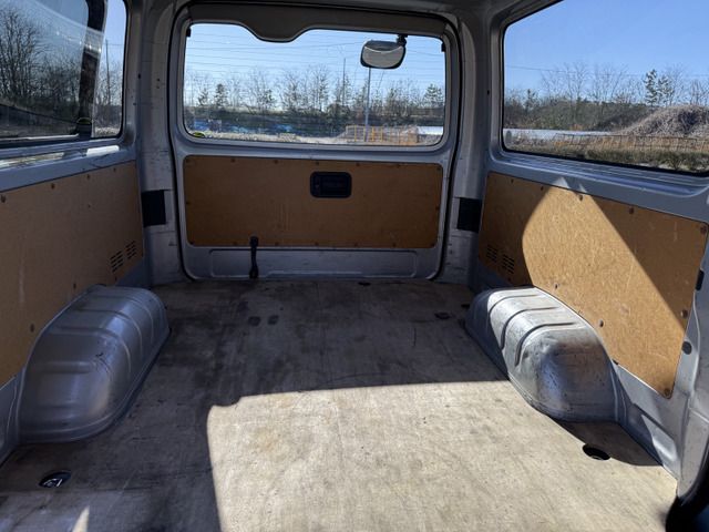 TOYOTA HIACE VAN 4WD 2014 Image 31