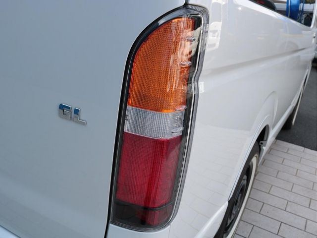 TOYOTA HIACE WAGON 2019 Image 31