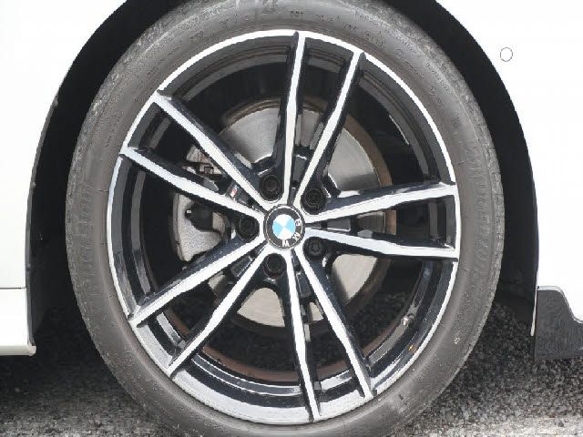 BMW 3SERIES SEDAN 2019 Image 31