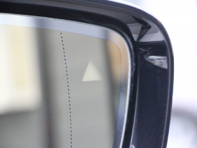 BMW 3SERIES SEDAN 2019 Image 31