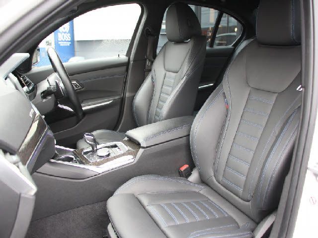 BMW 3SERIES SEDAN 2019 Image 31