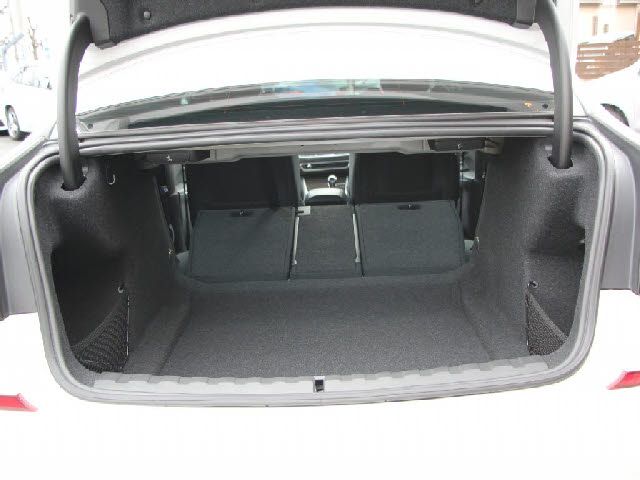 BMW 3SERIES SEDAN 2019 Image 31