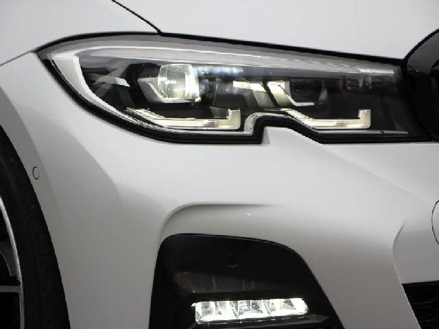 BMW 3SERIES SEDAN 2019 Image 31