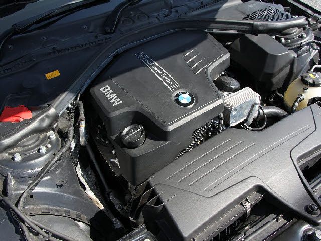 BMW 4SERIES COUPE 2015 Image 31