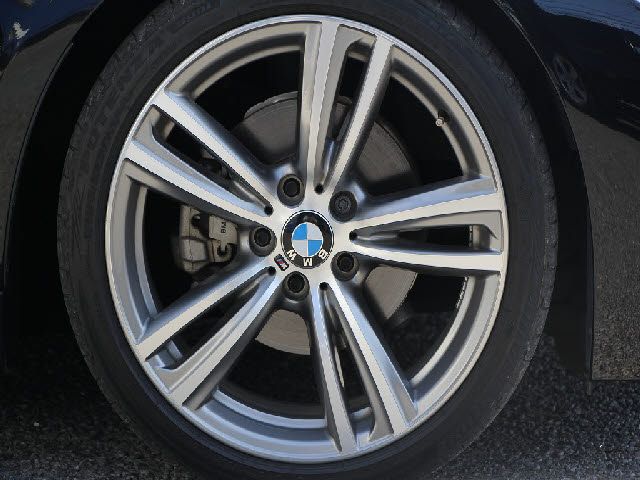 BMW 4SERIES COUPE 2015 Image 31