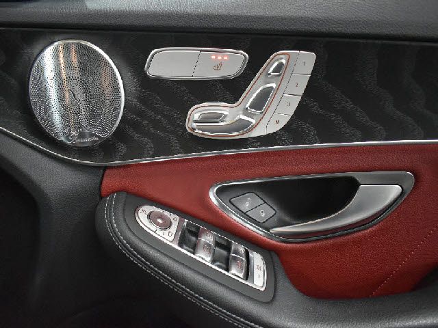 MERCEDES BENZ C CLAS 2019 Image 31