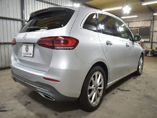 MERCEDES BENZ B CLAS 2019 Image 31