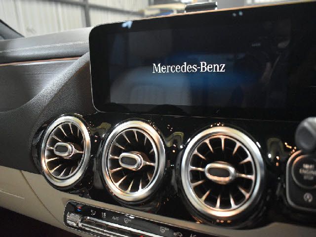 MERCEDES BENZ B CLAS 2019 Image 31