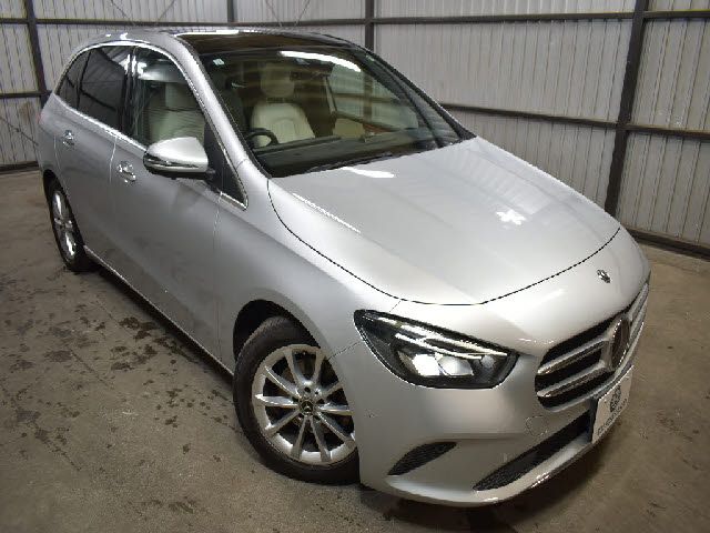 MERCEDES BENZ B CLAS 2019 Image 31