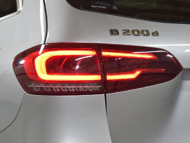 MERCEDES BENZ B CLAS 2019 Image 31