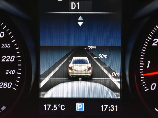 MERCEDES BENZ GLC CL 2017 Image 31