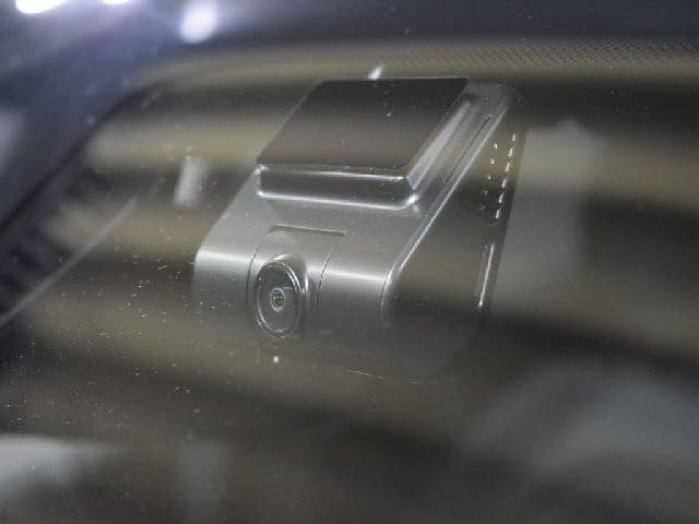 MERCEDES BENZ GLC CL 2017 Image 31