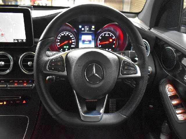 MERCEDES BENZ GLC CL 2017 Image 31