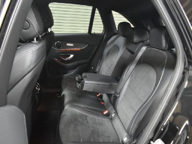 MERCEDES BENZ GLC CL 2017 Image 31