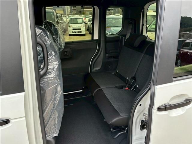 HONDA N BOX CUSTOM 2026 Image 31