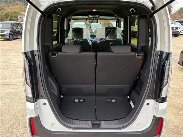 HONDA N BOX CUSTOM 2026 Image 31