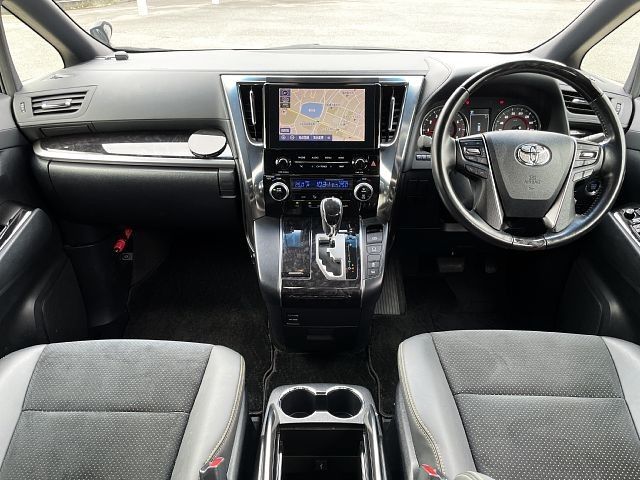 TOYOTA ALPHARD 2020 Image 31