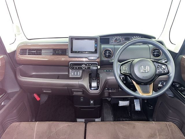 HONDA N BOX 2018 Image 31