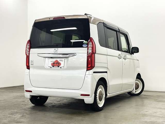 HONDA N BOX 2018 Image 31