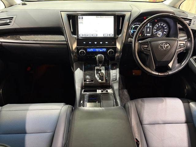 TOYOTA ALPHARD HYBRID 4WD 2017 Image 31