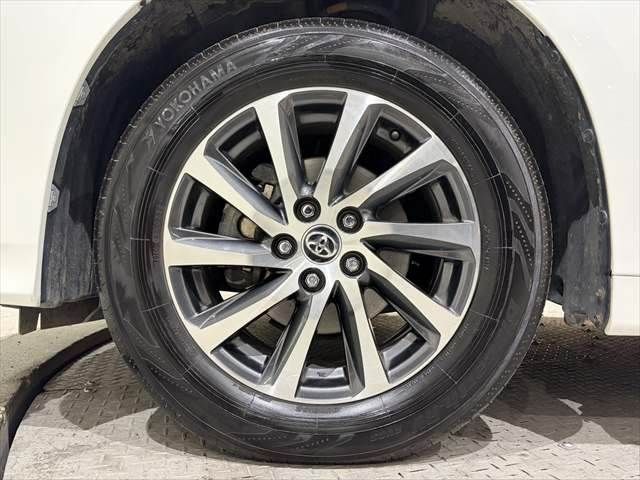 TOYOTA ALPHARD HYBRID 4WD 2017 Image 31