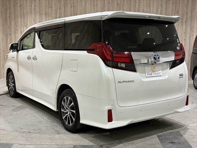 TOYOTA ALPHARD HYBRID 4WD 2017 Image 31