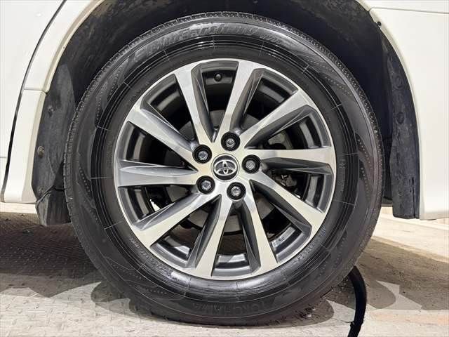 TOYOTA ALPHARD HYBRID 4WD 2017 Image 31