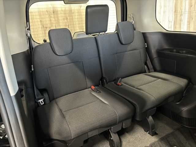 NISSAN SERENA  WG 2023 Image 31