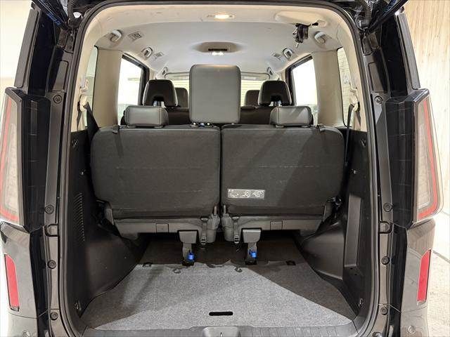 NISSAN SERENA  WG 2023 Image 31