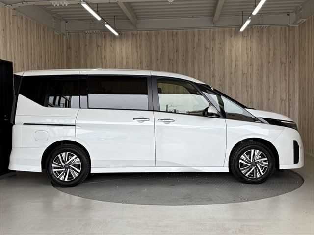 NISSAN SERENA  WG 2024 Image 31