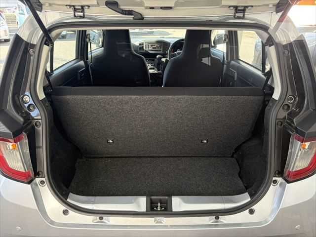 DAIHATSU MIRA E:S 2018 Image 31