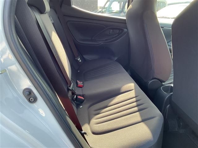 TOYOTA YARIS 2022 Image 31