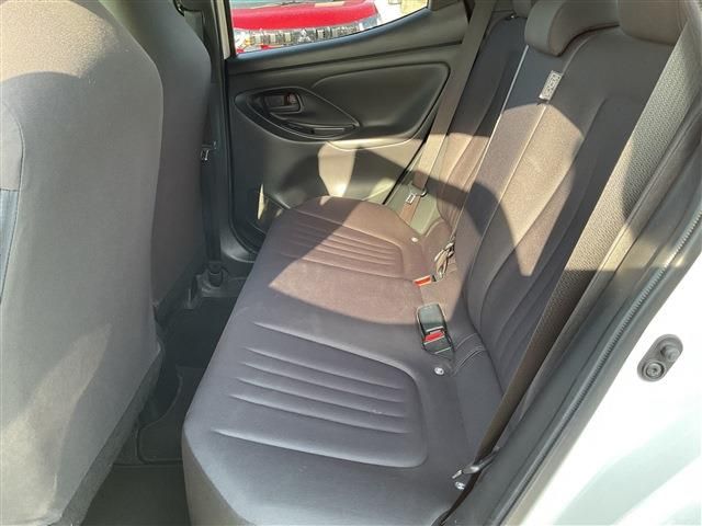 TOYOTA YARIS 2022 Image 31