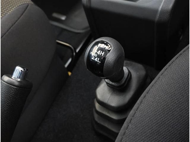 SUZUKI JIMNY NOMADE 2026 Image 31