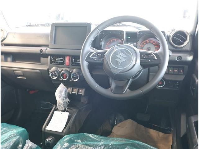 SUZUKI JIMNY NOMADE 2026 Image 31