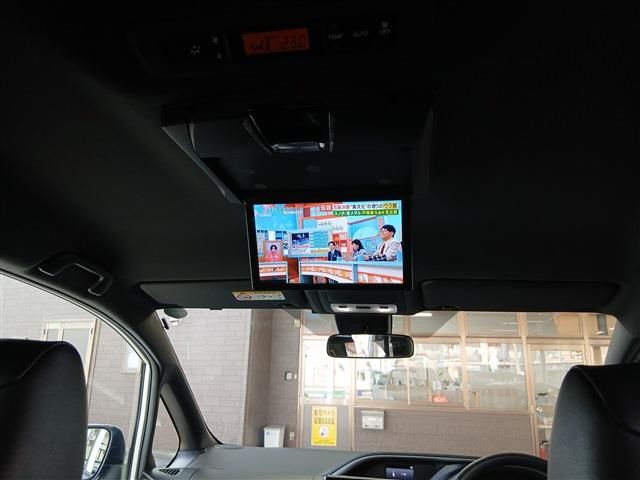 TOYOTA VOXY 2021 Image 31