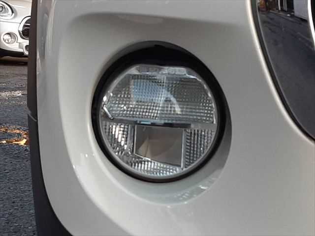 BMW MINI COOPER 5DOO 2016 Image 31