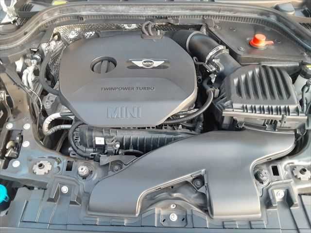 BMW MINI COOPER 5DOO 2016 Image 31