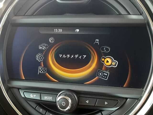 BMW MINI ONE 2015 Image 31