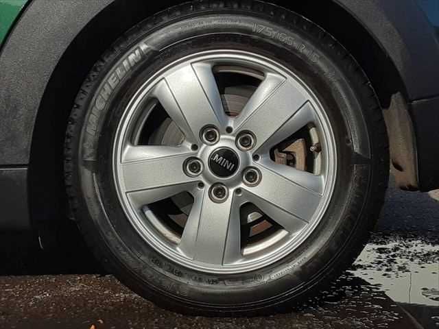 BMW MINI ONE 2015 Image 31