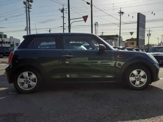 BMW MINI ONE 2015 Image 31