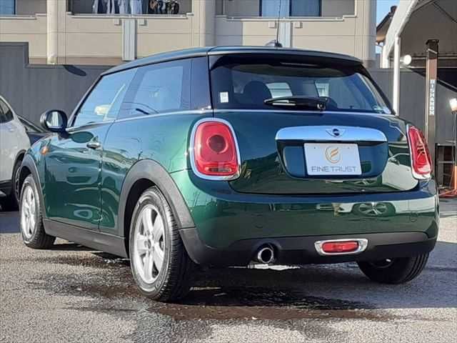 BMW MINI ONE 2015 Image 31