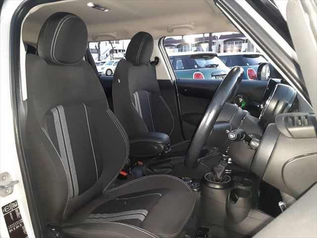 BMW MINI COOPER S 5D 2015 Image 31